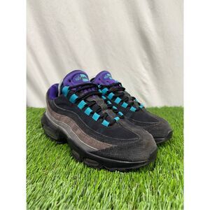 Nike Air Max 95‎ ‘Black Grapes’ Trainers Size 8 AO2450-002